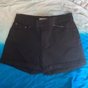 Black Levi’s Shorts - 29